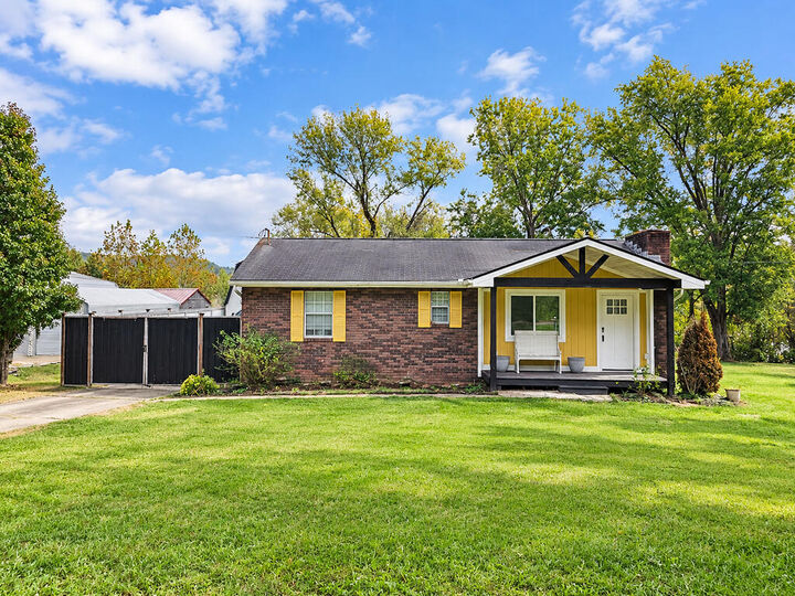 Property Photo: 246 County Road 9 OH 45631