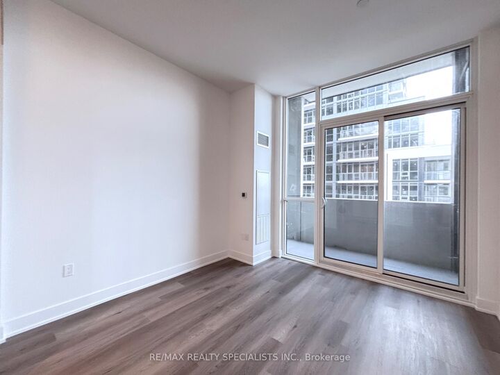Property Photo:  115 Nipissing Road 313A  ON L9T 4Z9 
