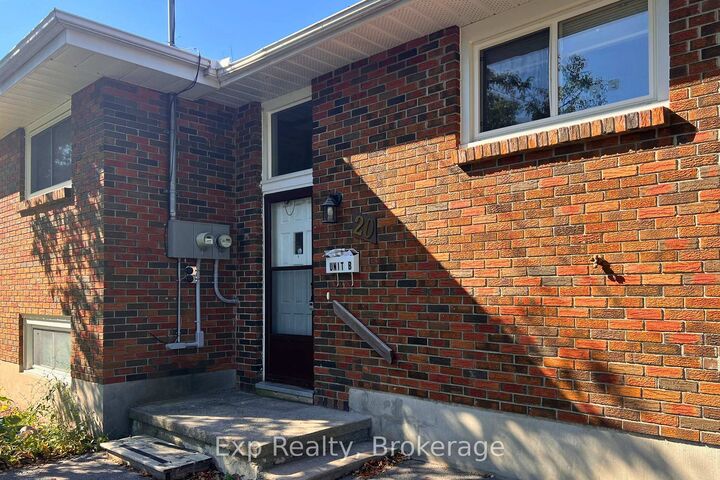 Property Photo:  20 Munro Avenue Unit B  ON K8N 1K1 
