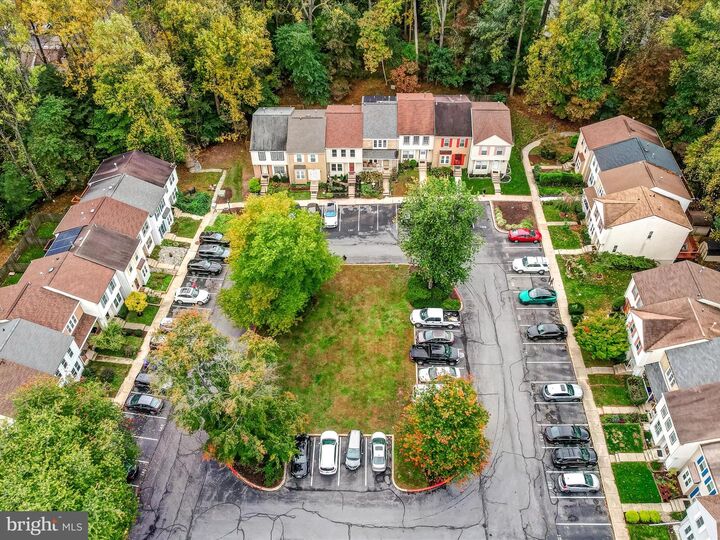 Property Photo:  9 Long Green Court  MD 20906 