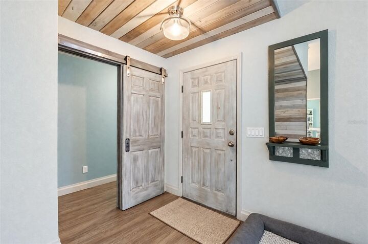 Property Photo: 3065 Clifford Street FL 33980