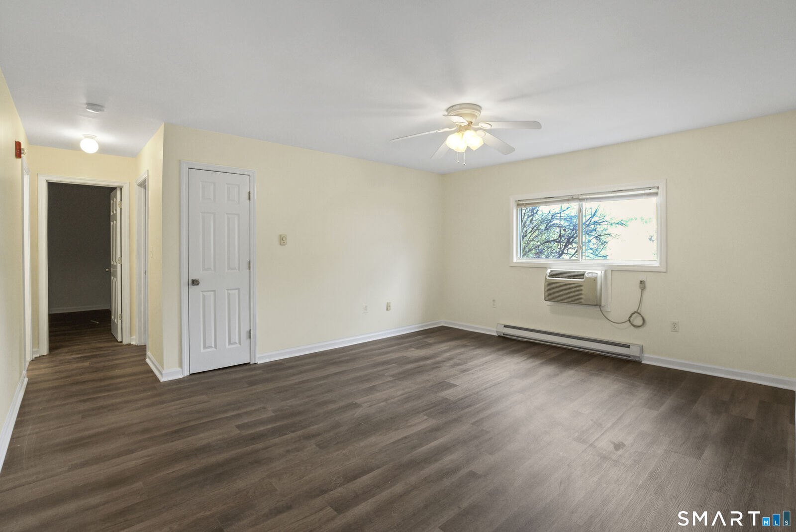 Property Photo: 57 Glade Street B2 CT 06516