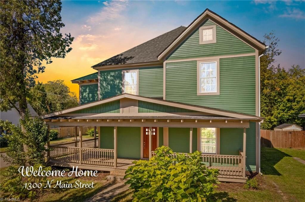 Property Photo: 1300 N Main Street NC 28144