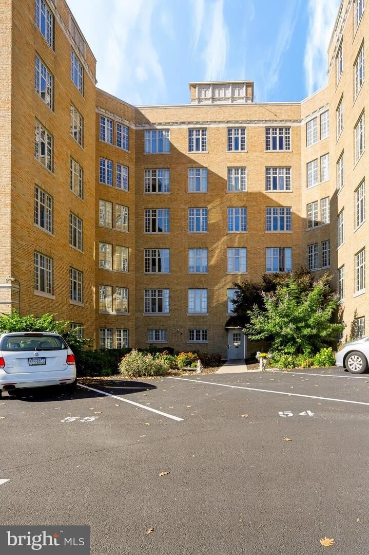 Property Photo: 1525 N Front Street 607 PA 17102