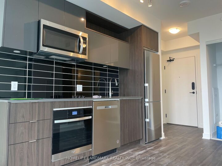 Property Photo:  100 Dalhousie Street 4806  ON M5B 0C7 