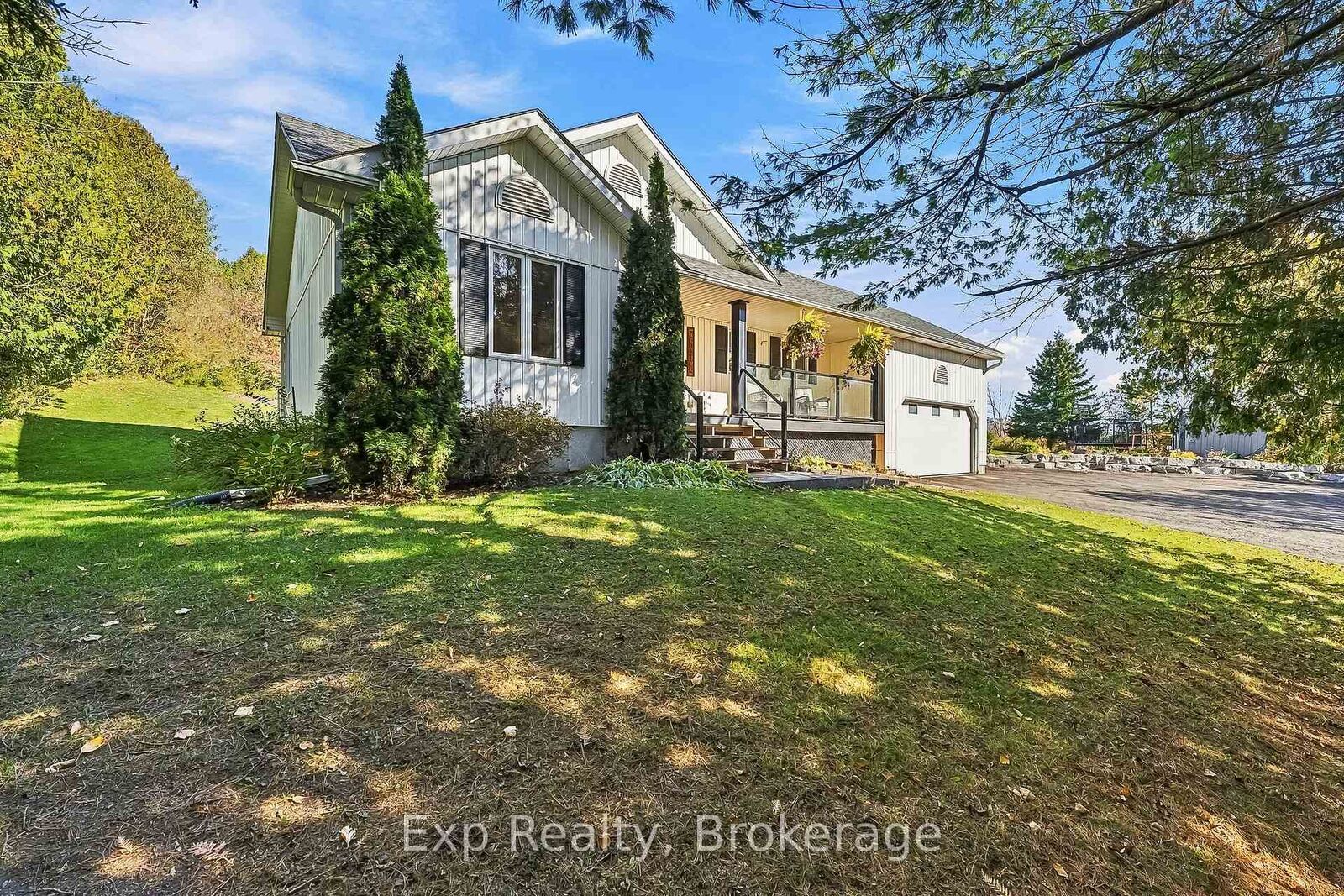 Property Photo:  3835 Harwood Road  ON K0K 1C0 