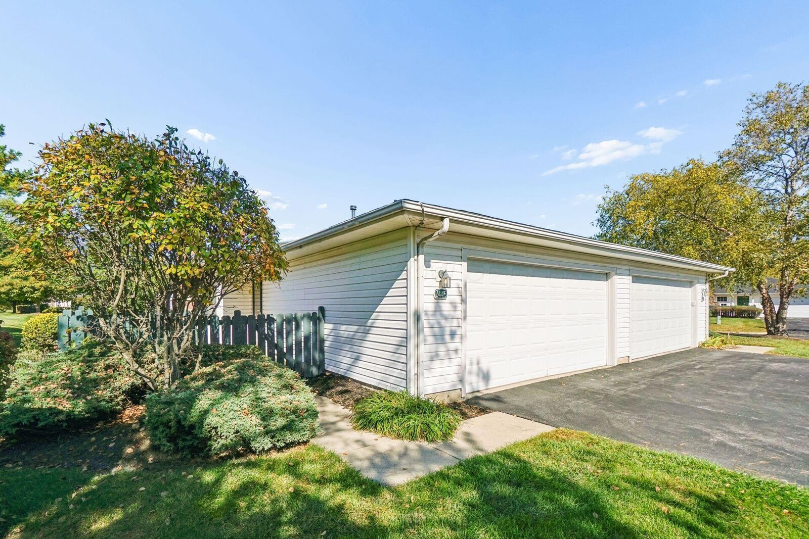 Property Photo:  2445 Warm Springs Drive  OH 43026 