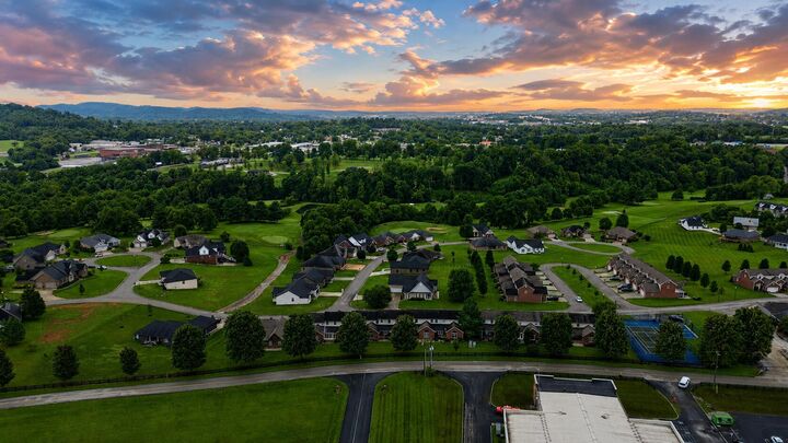 Property Photo:  81 E Saddlebrook Drive  KY 42503 