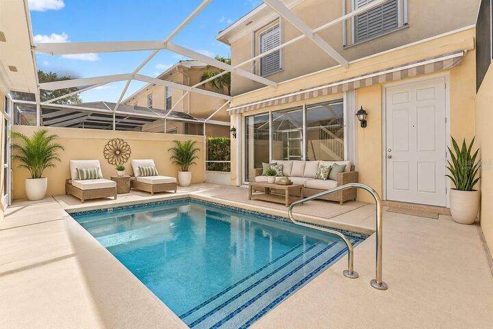 Property Photo: 5389 Cambiago Street FL 34238
