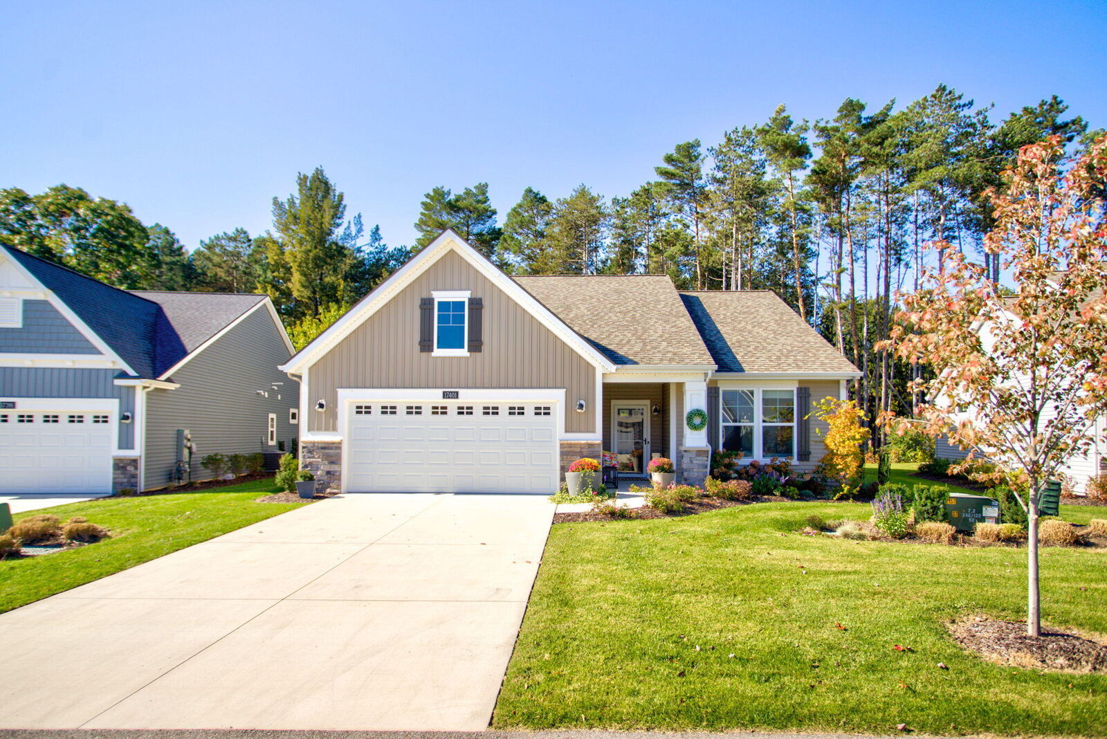 Property Photo: 17401 Baltrusol Drive MI 49456