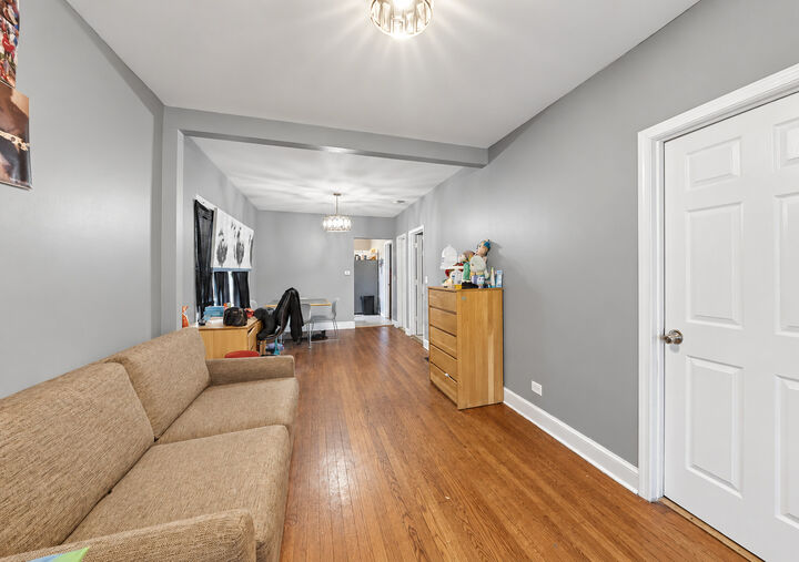 Property Photo:  65 E 102nd Place  IL 60628 