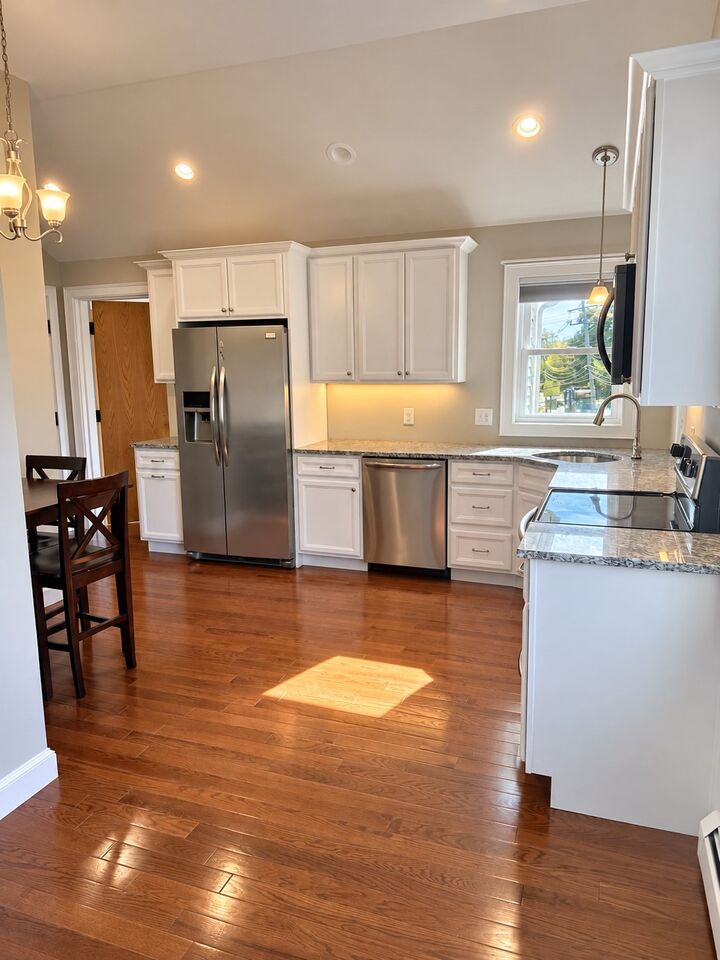Property Photo: 456 Main St 2 MA 01887