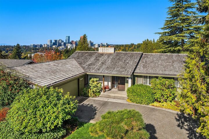 Property Photo: 12156 SE 15th Street WA 98005