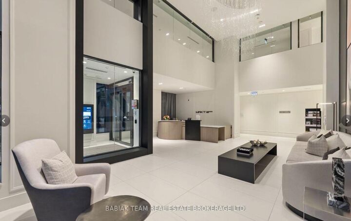 Property Photo:  115 Denison Avenue 920  ON M5T 2N1 