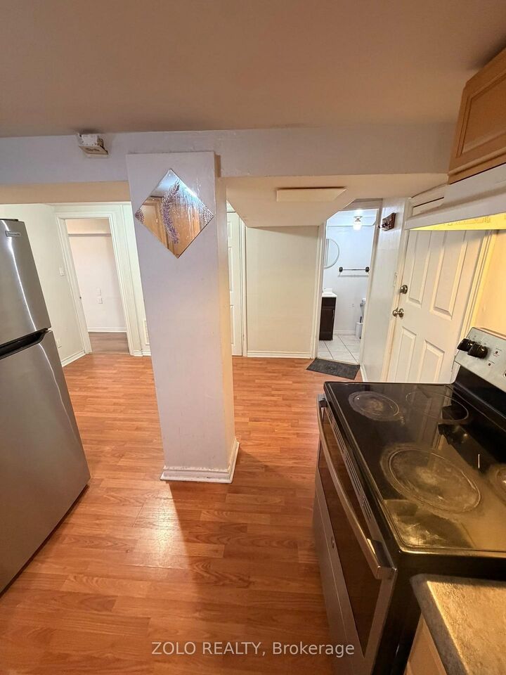 Property Photo:  61 Longford Drive  ON L3Y 2Y6 