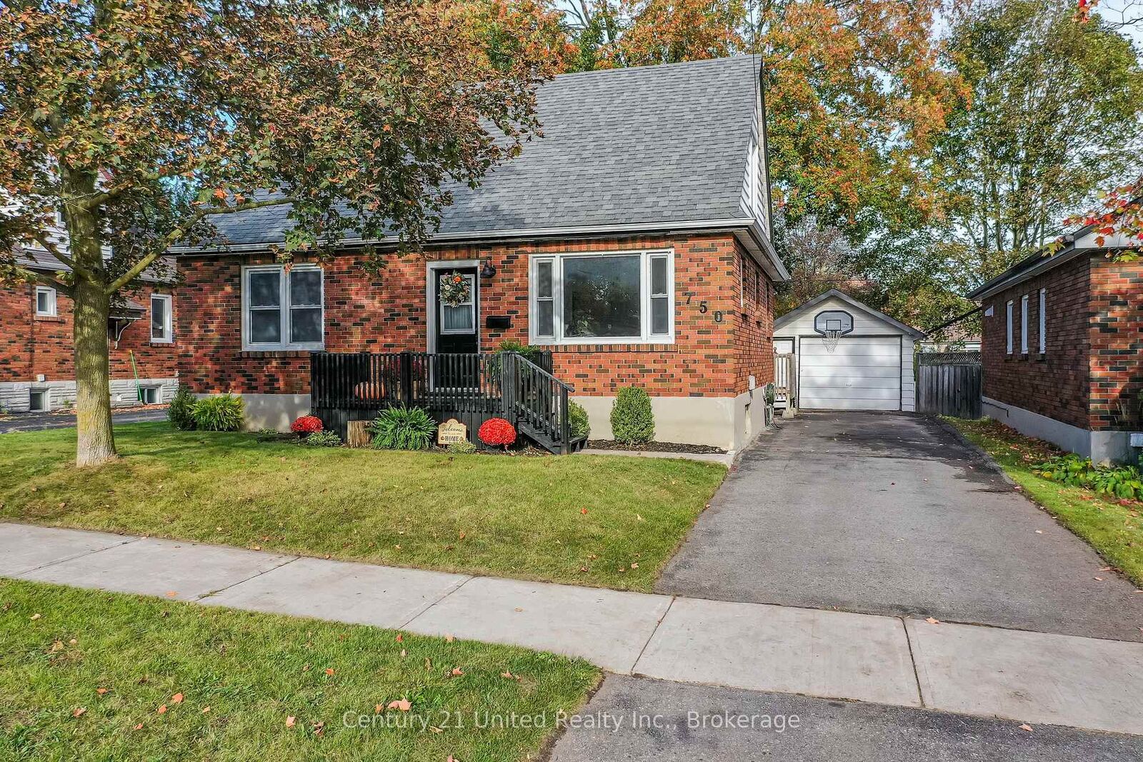 Property Photo: 750 Curtis Road ON K9H 2E7