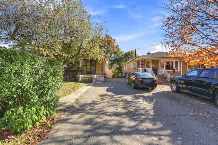 Property Photo:  83 Santa Barbara Road  ON M2N 2C3 
