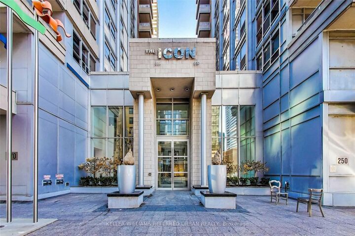Property Photo:  250 Wellington Street W 339  ON M5V 3P6 
