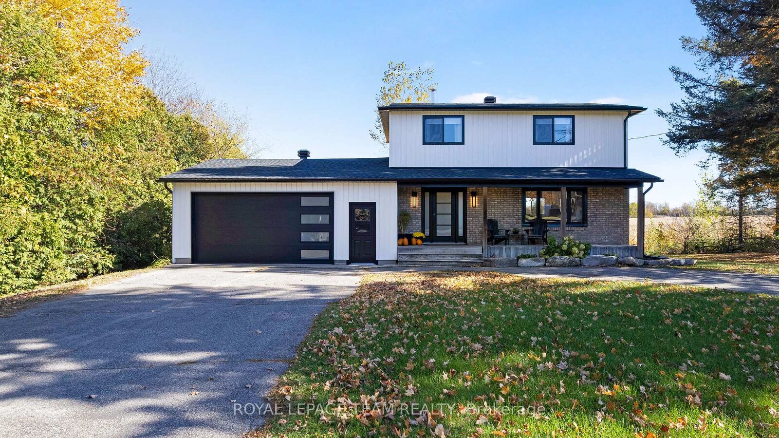 Property Photo:  603 Crozier Road  ON K0G 1S0 
