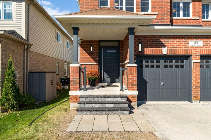 Property Photo:  80 Monarchy Street  ON L4M 0E3 