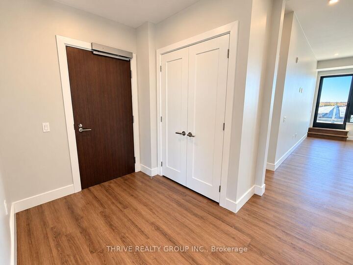 Property Photo:  1325 Riverbend Road Ph 9006  ON N6K 0K1 