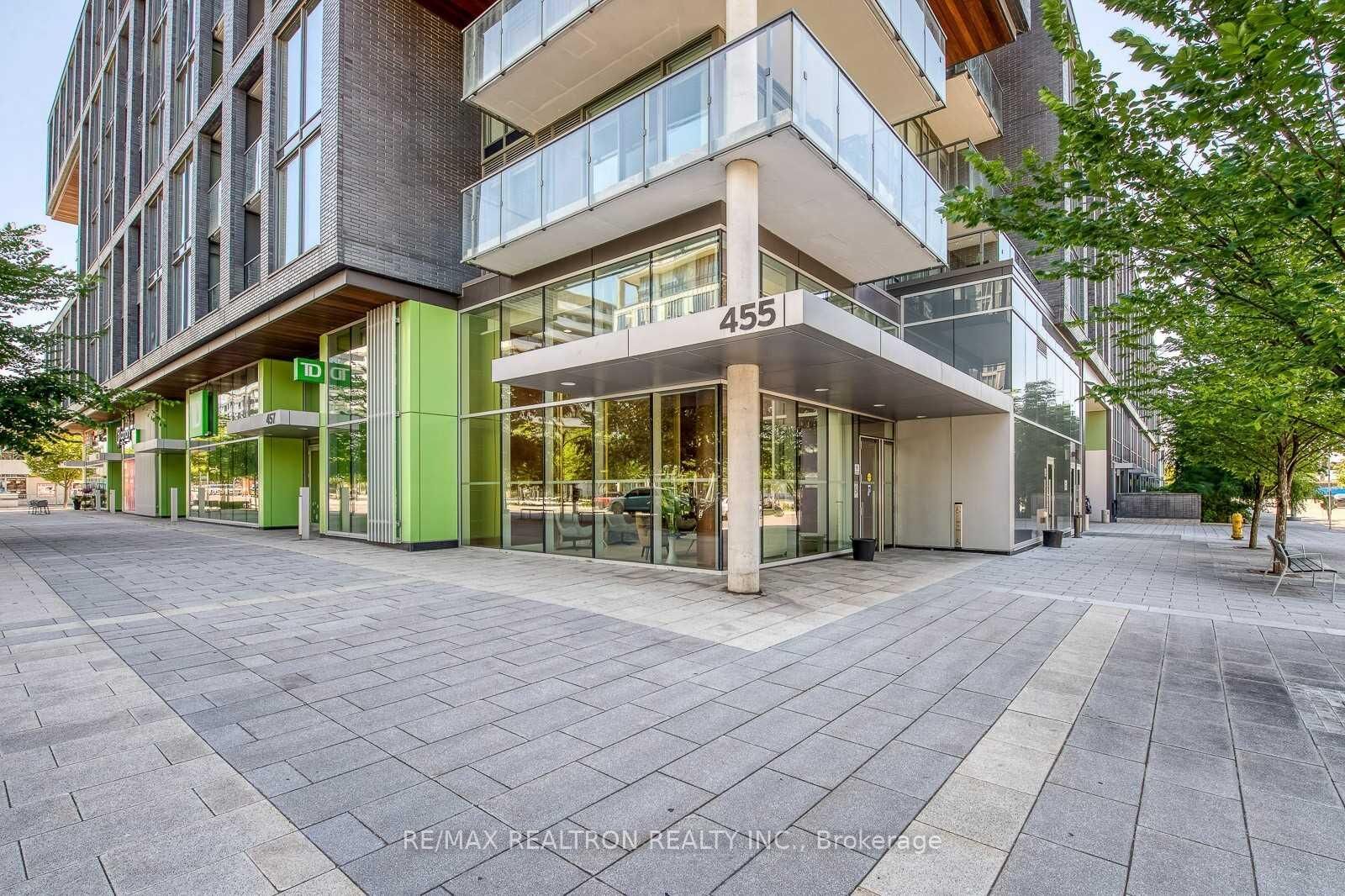 Property Photo:  455 Front Street E N1008  ON M5A 0G2 