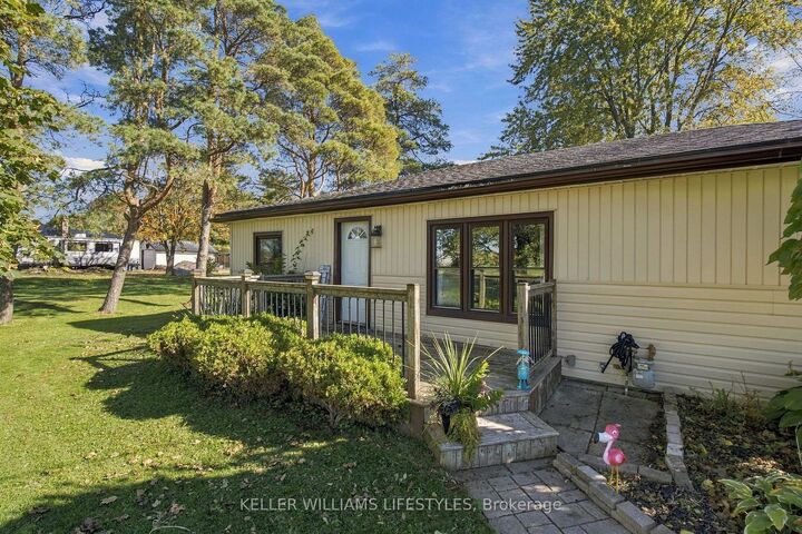 Property Photo: 7512 Fairview Road ON N5P 3S8