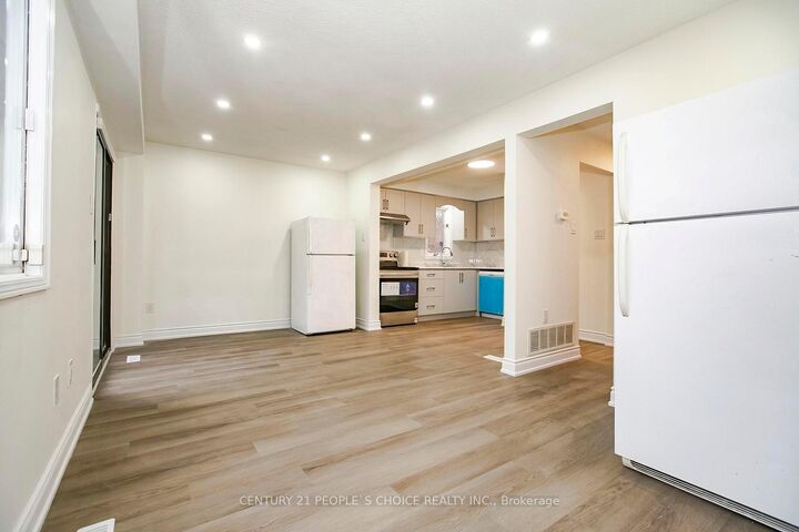 Property Photo:  20 Letty Avenue  ON L6Y 4T3 