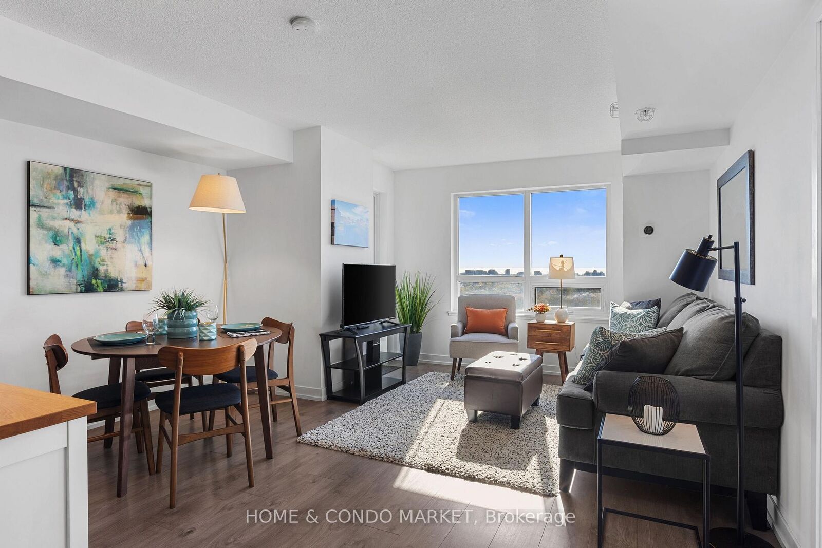Property Photo:  1410 Dupont Street 2404  ON M6H 0B6 