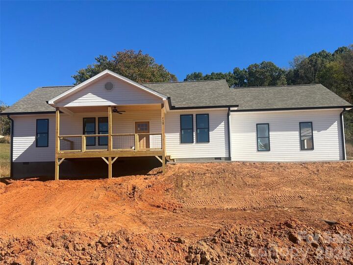 Property Photo:  112 Max View Drive  NC 28748 
