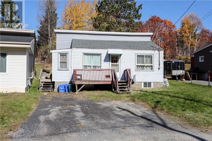 Property Photo:  1144 Lonsdale  ON P3B 1K4 