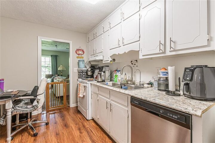 Property Photo:  5321 Hamilton Street  GA 30083 