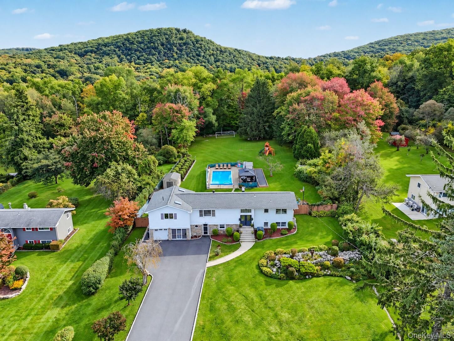 Property Photo:  52 Mountain Brook Drive  NY 10509 