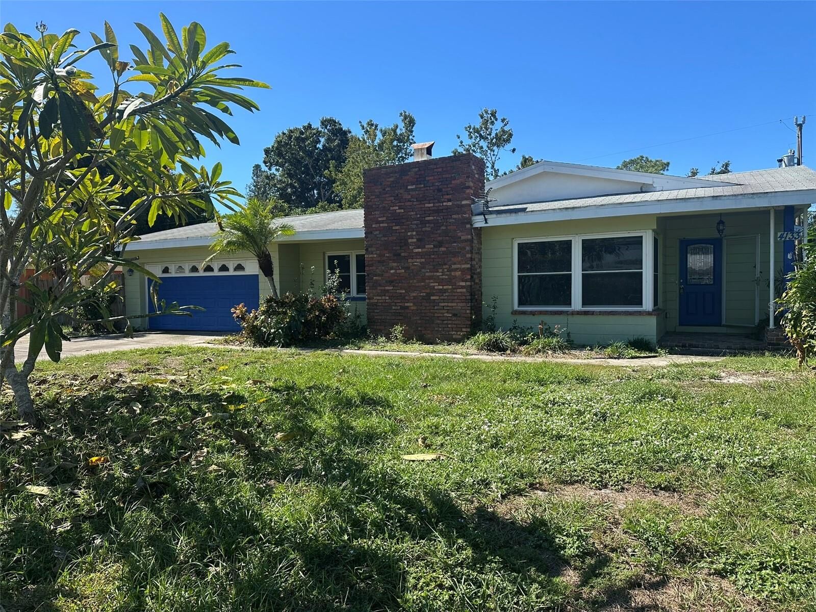 Property Photo:  4133 Narvarez Way S  FL 33712 