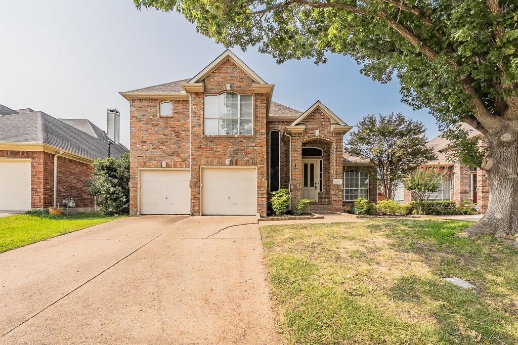 Property Photo: 10503 Waters Drive TX 75063