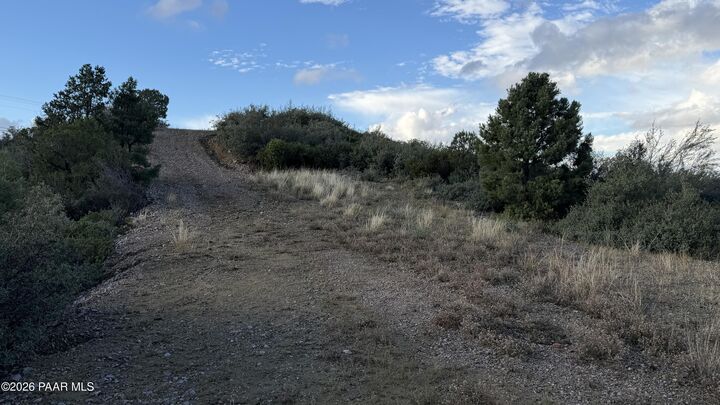 Property Photo:  700 Haisley Road  AZ 86303 