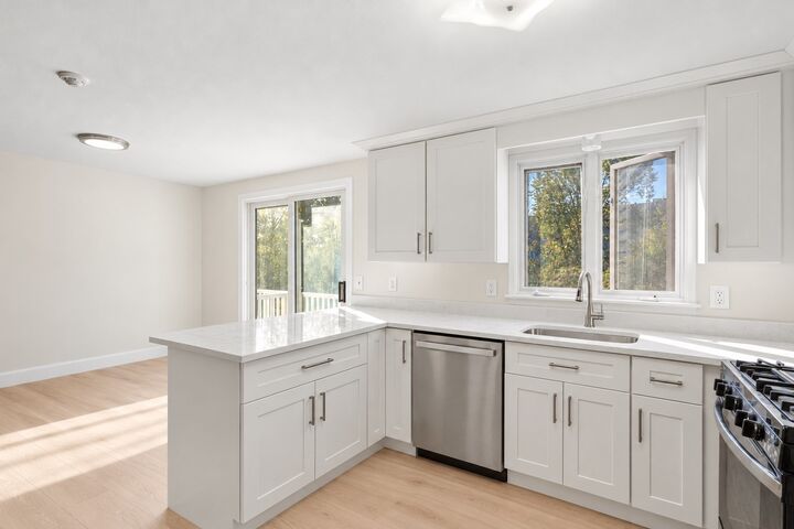 Property Photo:  261 Broadway Rd 26  MA 01826 