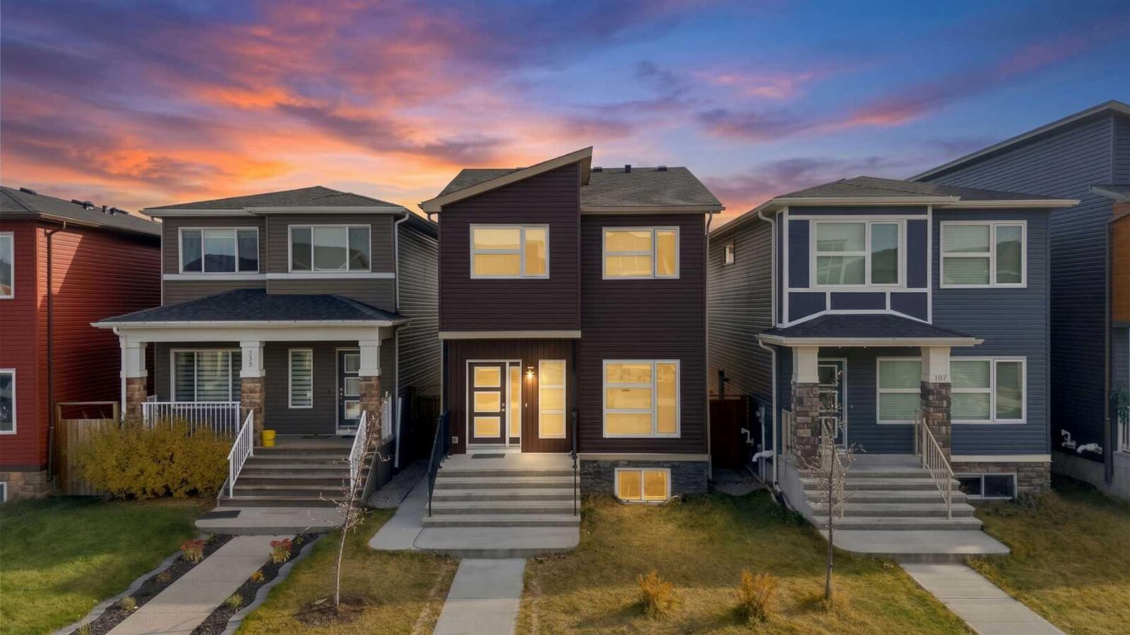 Property Photo:  163 Cornerstone Passage NE  AB T3N 1G2 