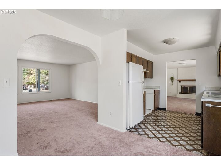 Property Photo: 5750 SW 167th Ave OR 97007