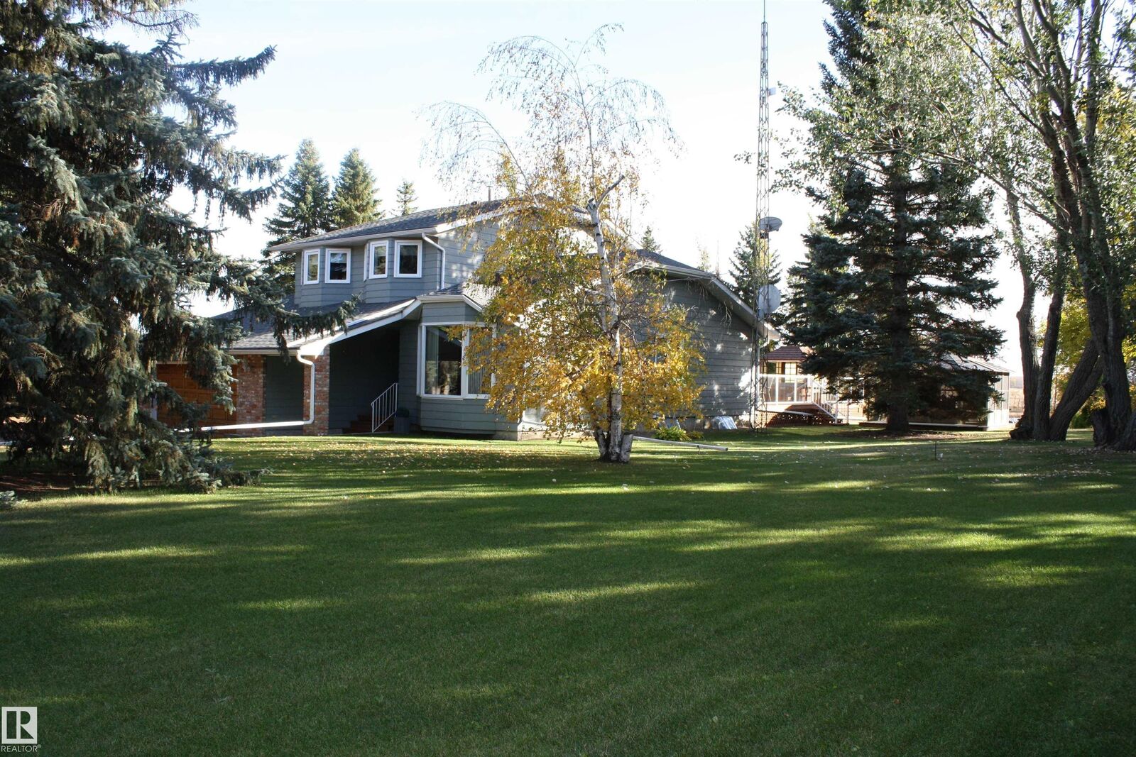 Property Photo:  101043 Hwy 45  AB T0B 0K0 