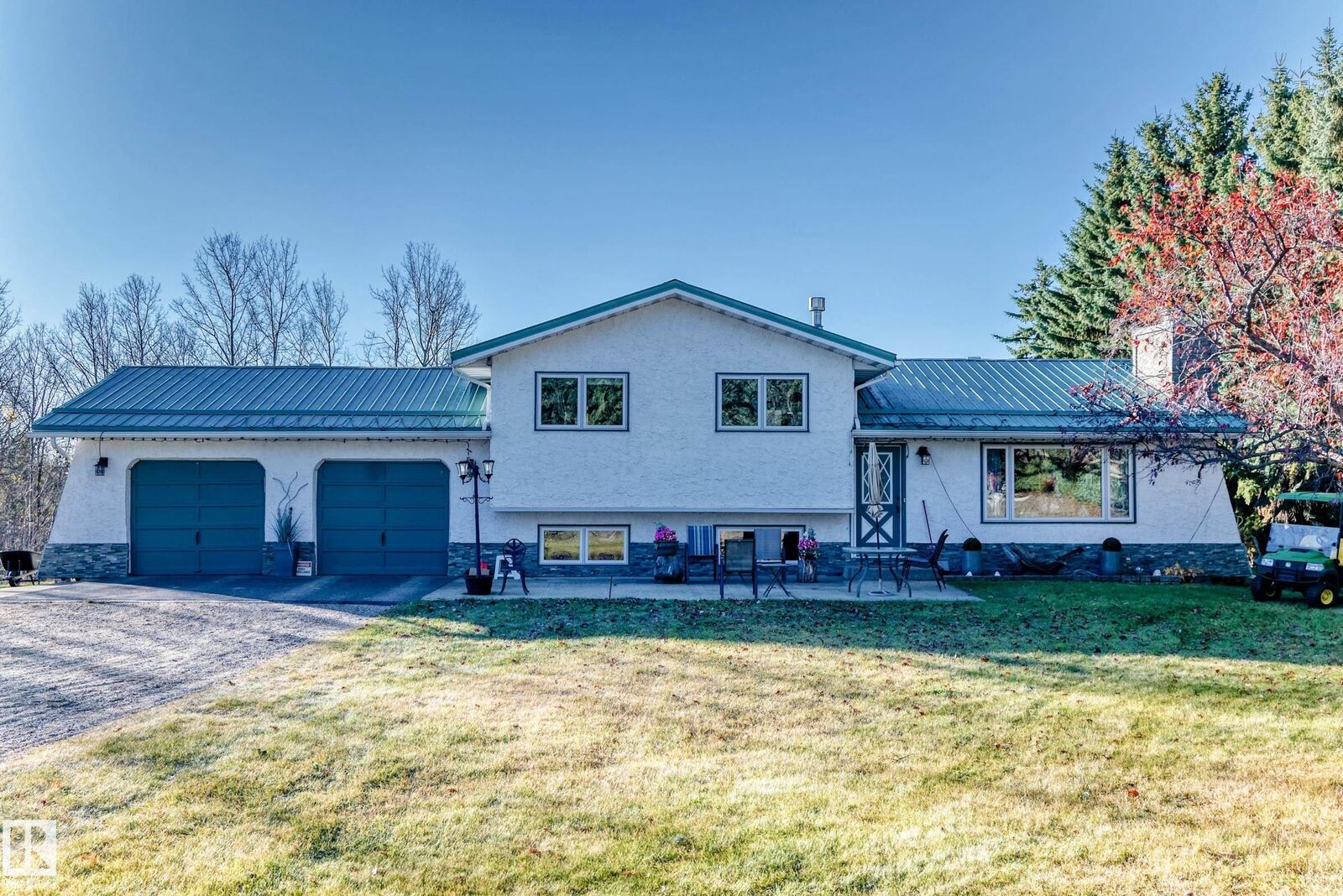 Property Photo: 52520 Rge Road 21 10 AB T0E 0H0