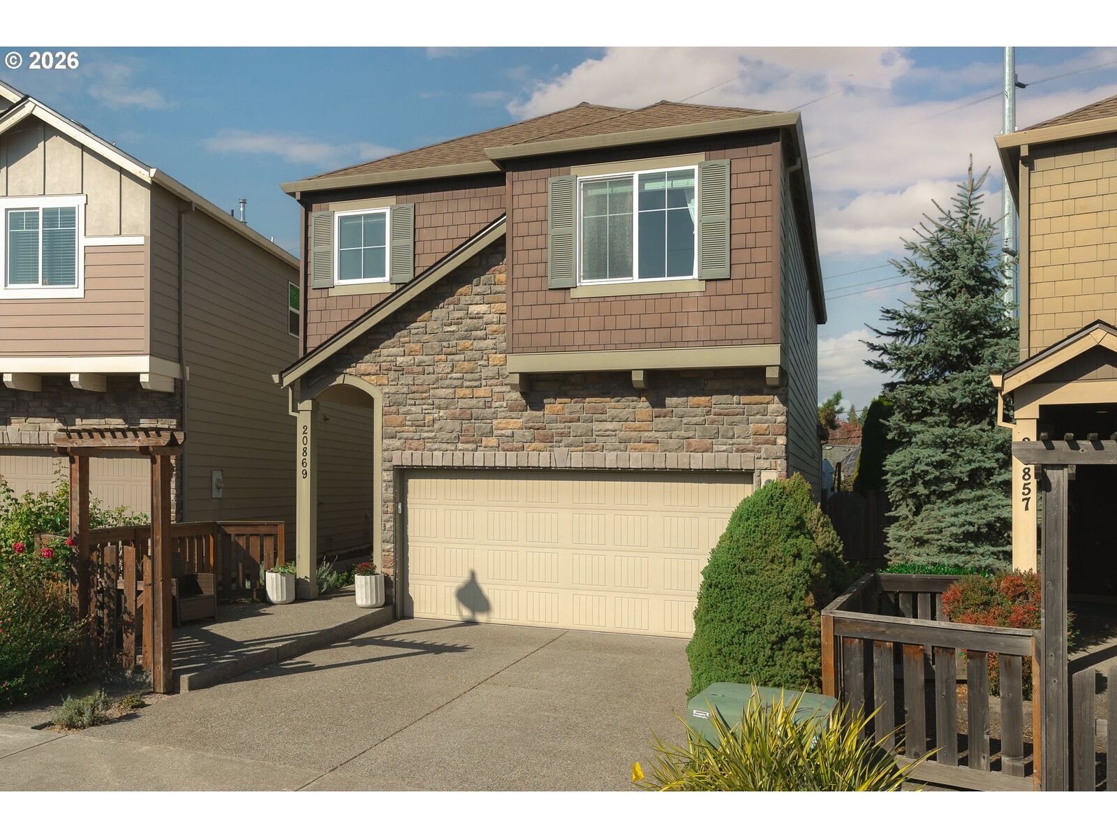 Property Photo:  20869 SW Edgemont St  OR 97003 