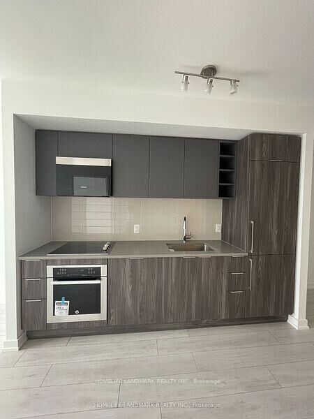 Property Photo: 2031 Kennedy Road 926 ON M1T 0B8