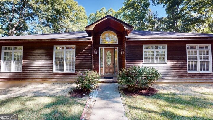 Property Photo:  165 Buena Vista Street  GA 30680 