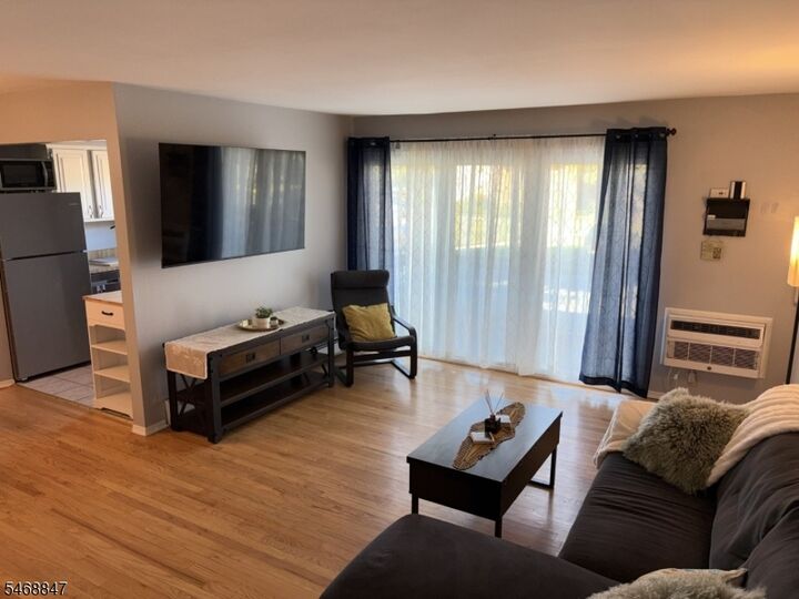 Property Photo:  18 Deanna Dr Unit 35  NJ 08844 