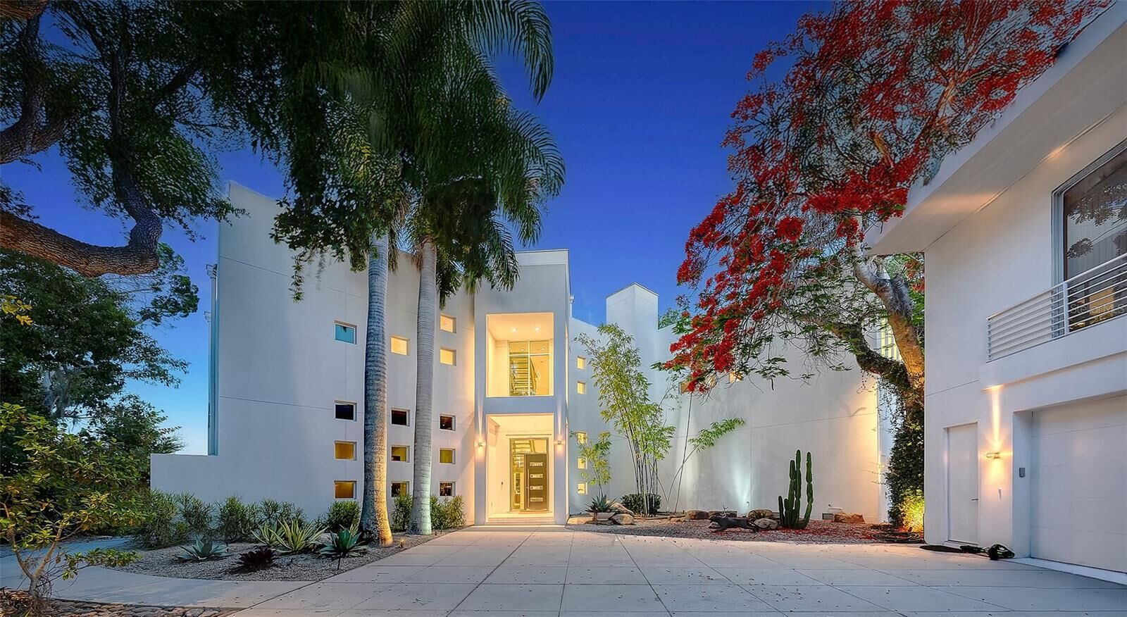 Property Photo: 4317 Midnight Pass Road FL 34242