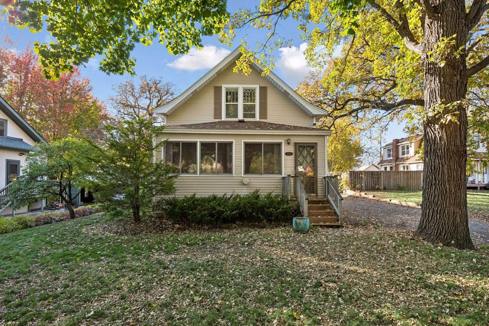 Property Photo:  4300 France Avenue S  MN 55410 