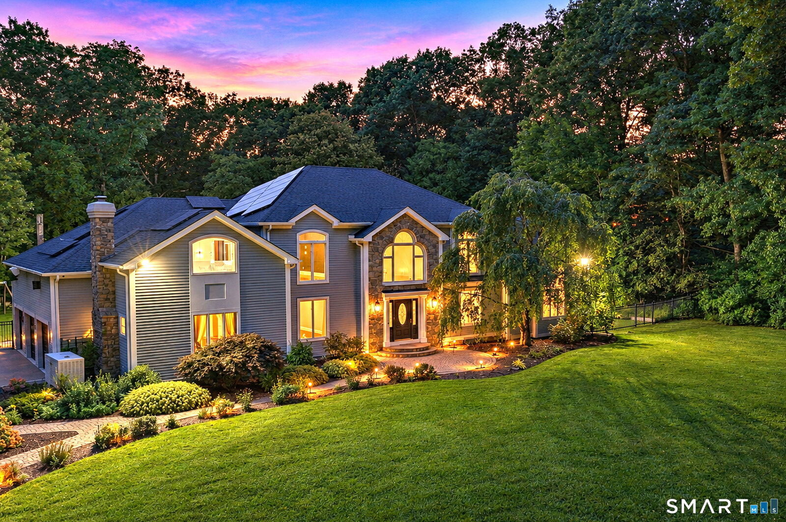 Property Photo:  63 Coventry Lane  CT 06611 
