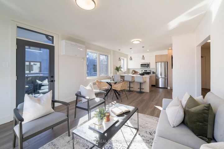 Property Photo:  1466 Avenue Road 3  ON M5N 2H7 