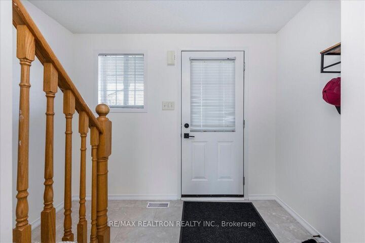 Property Photo:  43 Srigley Street  ON L4N 0L9 